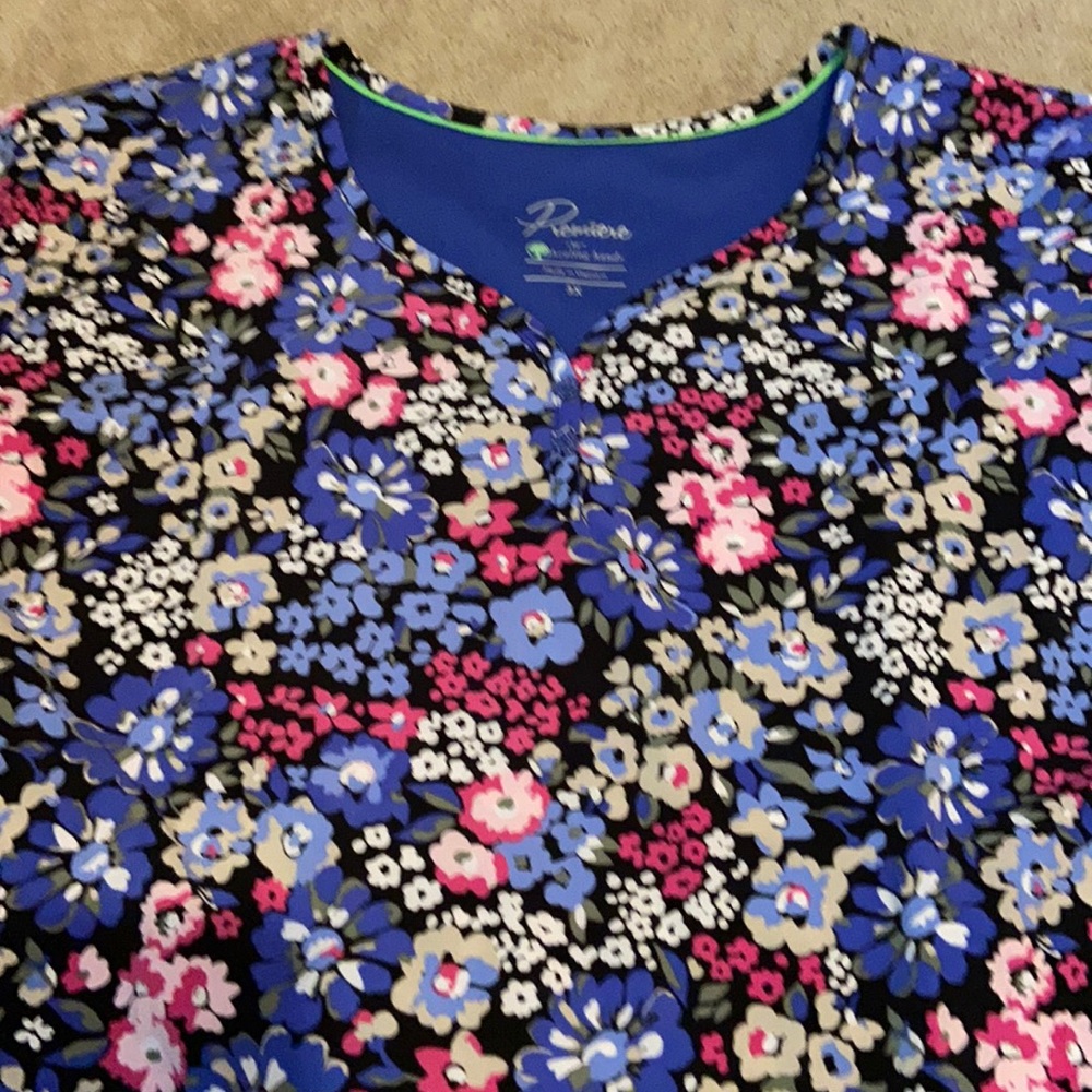 Premiere scrub top 3xl